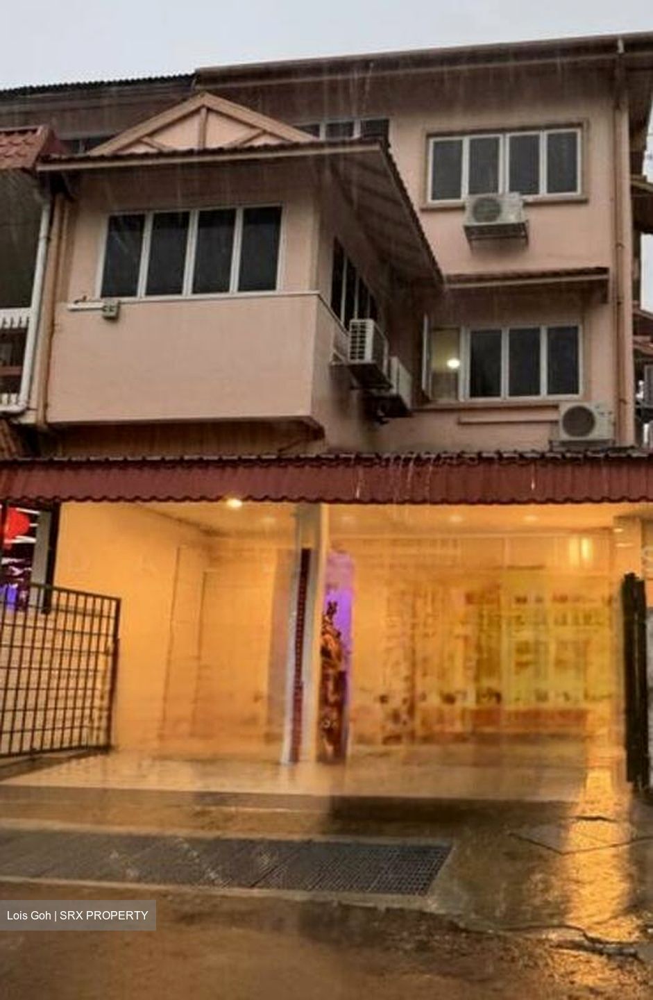 Grandview Suites (D14), Retail #498572391